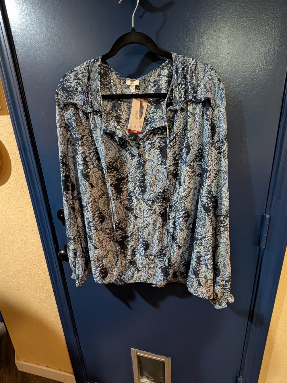Women's Long Sleeve Printed Blouse — Blue Snake Print
